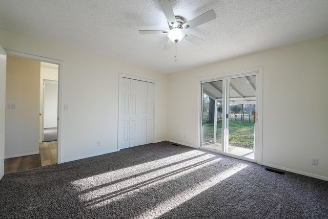 1216 N Spencer Dr, Augusta, KS 67010