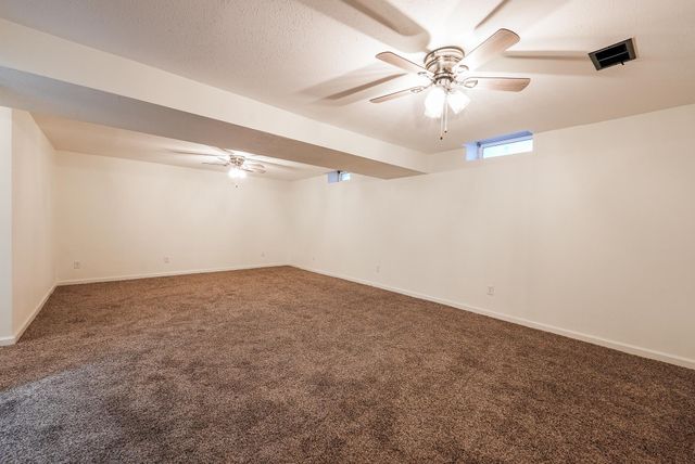 1216 N Spencer Dr, Augusta, KS 67010