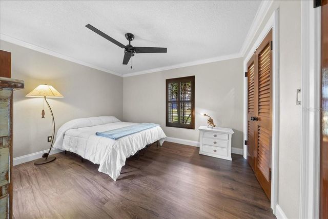 452 SE PARADISE POINT ROAD, Crystal River, FL 34429