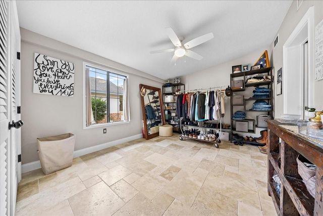 452 SE PARADISE POINT ROAD, Crystal River, FL 34429