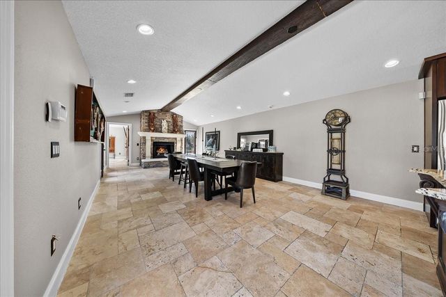 452 SE PARADISE POINT ROAD, Crystal River, FL 34429