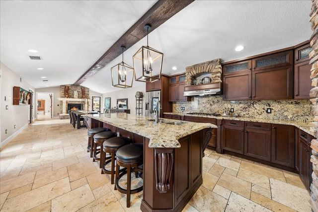 452 SE PARADISE POINT ROAD, Crystal River, FL 34429