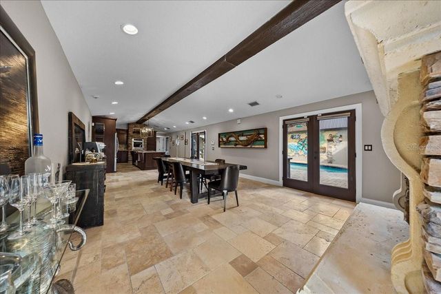 452 SE PARADISE POINT ROAD, Crystal River, FL 34429