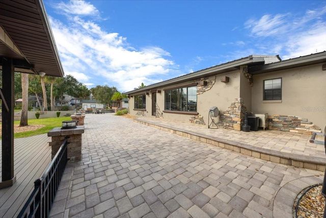 452 SE PARADISE POINT ROAD, Crystal River, FL 34429