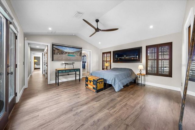 452 SE PARADISE POINT ROAD, Crystal River, FL 34429