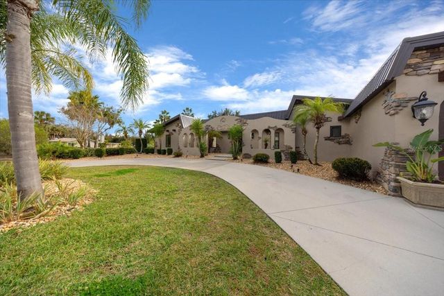 452 SE PARADISE POINT ROAD, Crystal River, FL 34429