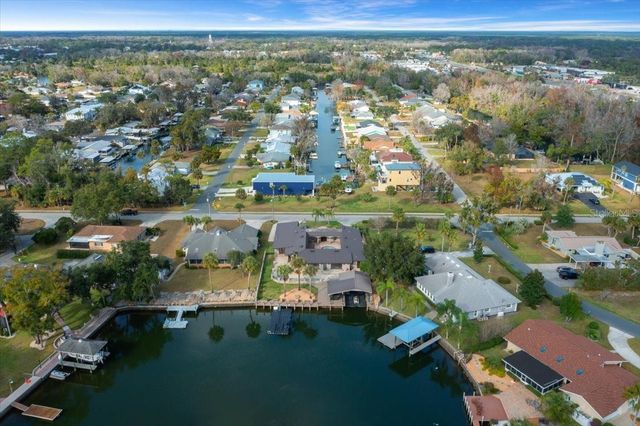 452 SE PARADISE POINT ROAD, Crystal River, FL 34429