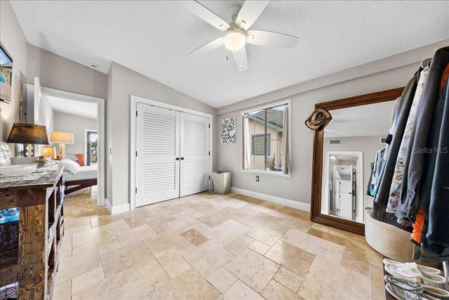 452 SE PARADISE POINT ROAD, Crystal River, FL 34429