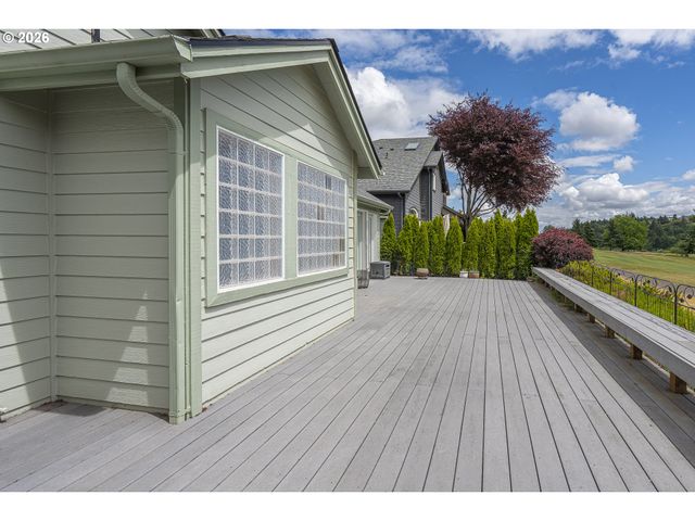 514 CREEKSIDE Dr, Salem, OR 97306