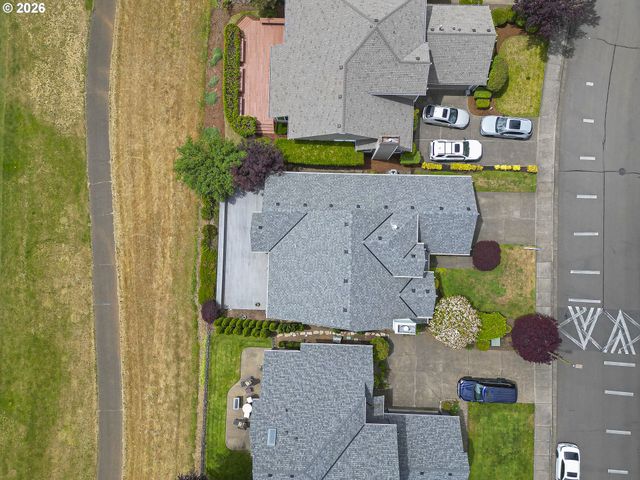514 CREEKSIDE Dr, Salem, OR 97306