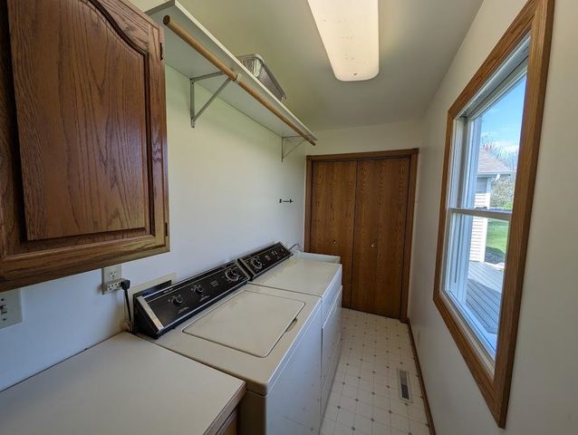 285 Delta Road, Freeland, MI 48623