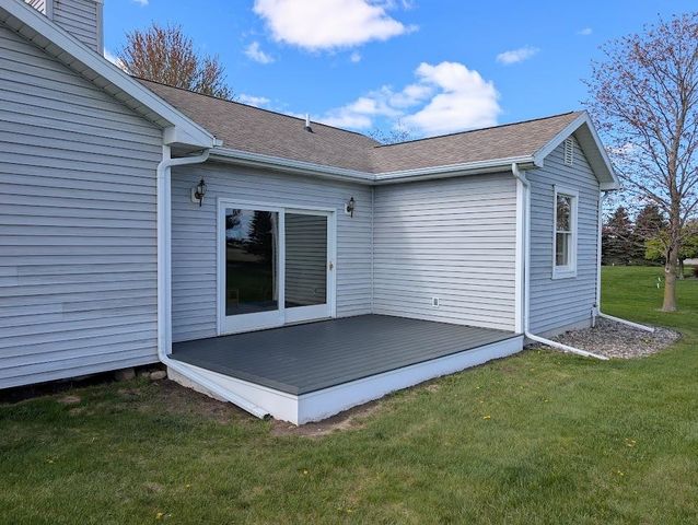285 Delta Road, Freeland, MI 48623