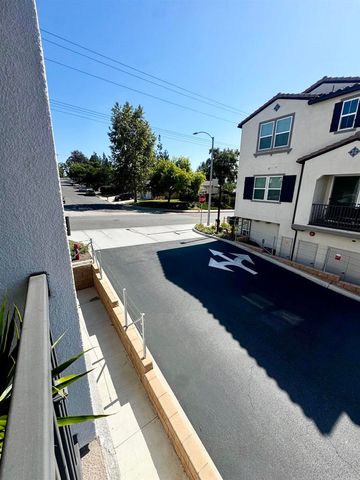 468 Carina Glen, Escondido, CA 92025