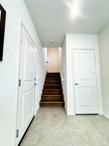 468 Carina Glen, Escondido, CA 92025