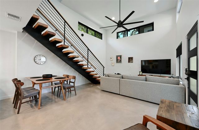 407 South Park DR 2, Austin, TX 78704