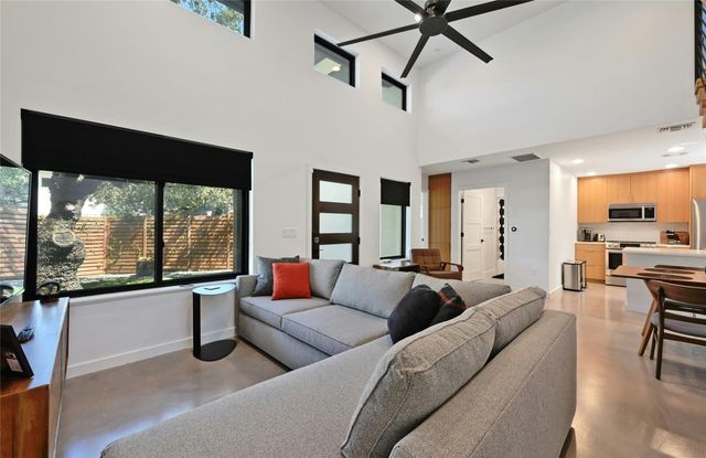 407 South Park DR 2, Austin, TX 78704