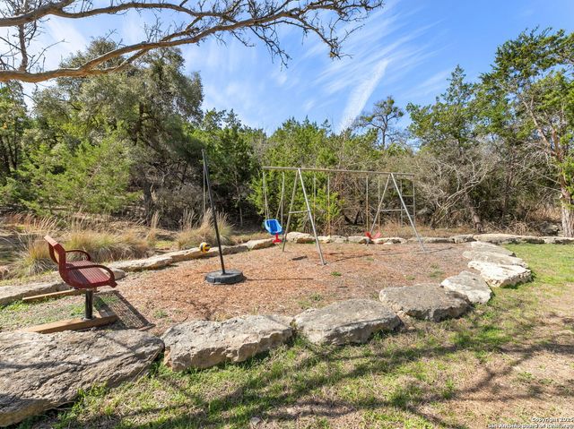 122 Sugar Springs, Canyon Lake, TX 78133