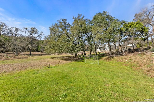 122 Sugar Springs, Canyon Lake, TX 78133