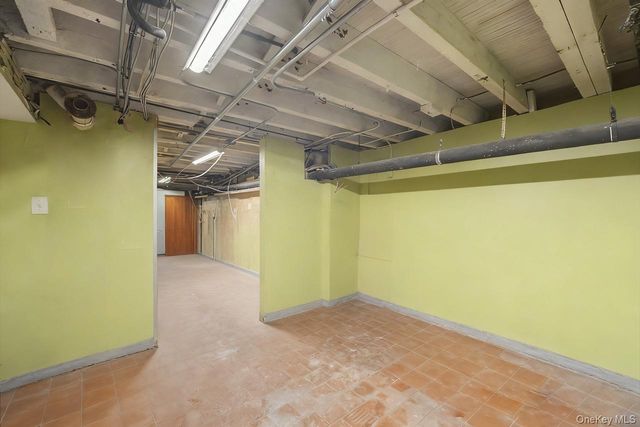 107-10 Jamaica Avenue, Richmond Hill, NY 11418