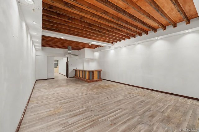 107-10 Jamaica Avenue, Richmond Hill, NY 11418