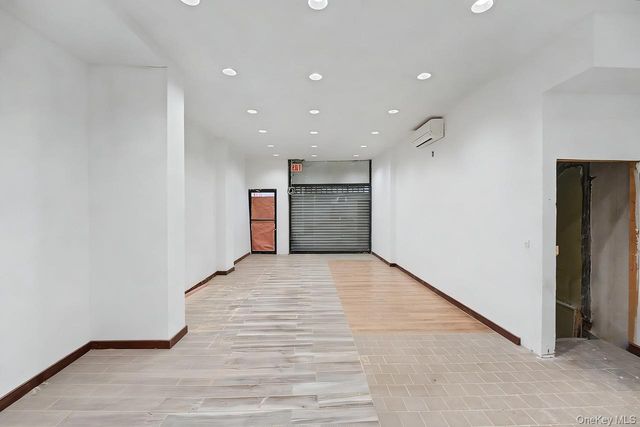 107-10 Jamaica Avenue, Richmond Hill, NY 11418