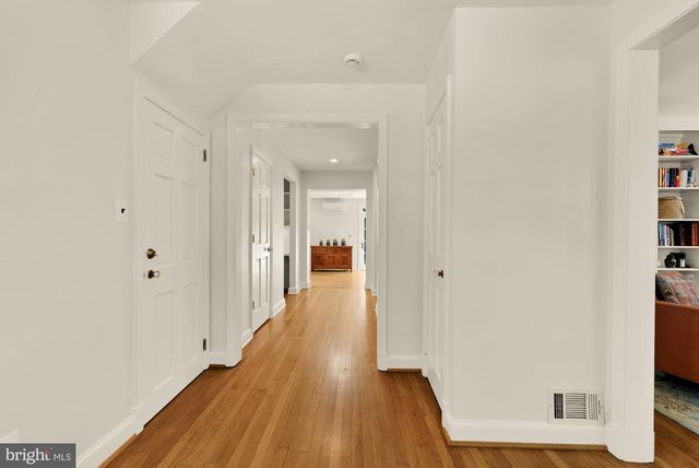 2108 ROSS RD, Silver Spring, MD 20910