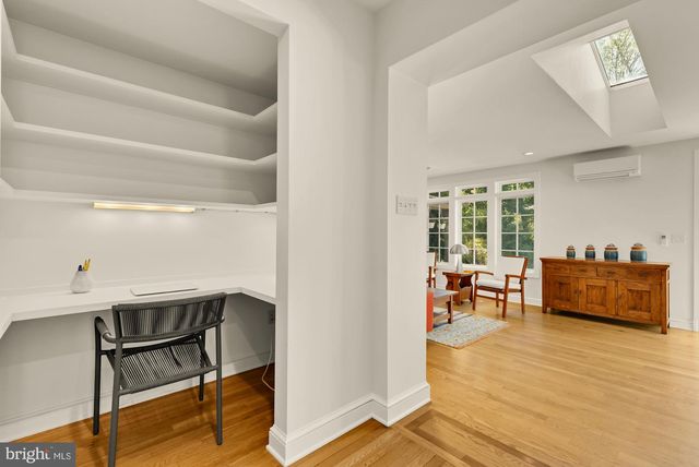2108 ROSS RD, Silver Spring, MD 20910