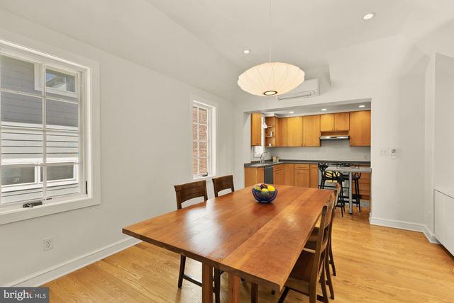 2108 ROSS RD, Silver Spring, MD 20910