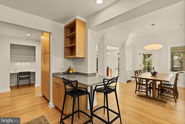 2108 ROSS RD, Silver Spring, MD 20910