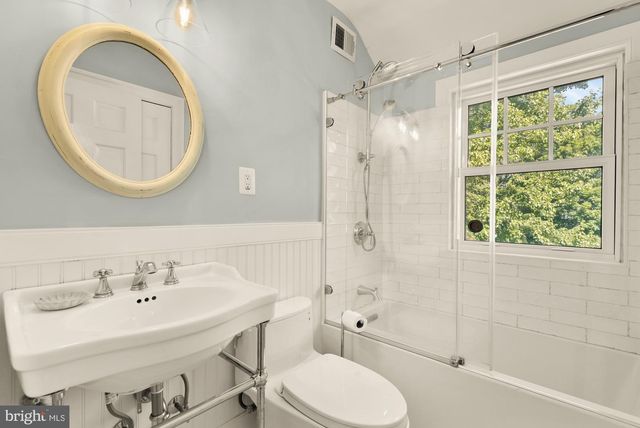 2108 ROSS RD, Silver Spring, MD 20910