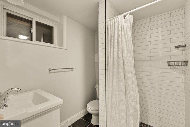 2108 ROSS RD, Silver Spring, MD 20910