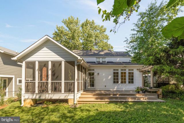 2108 ROSS RD, Silver Spring, MD 20910