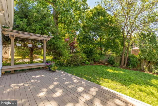 2108 ROSS RD, Silver Spring, MD 20910