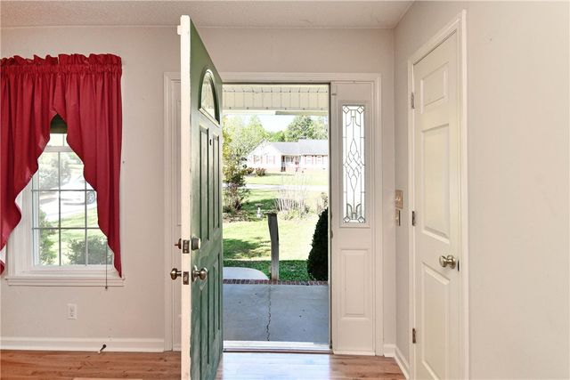 125 Fleetwood Drive, Liberty, SC 29657