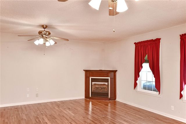 125 Fleetwood Drive, Liberty, SC 29657