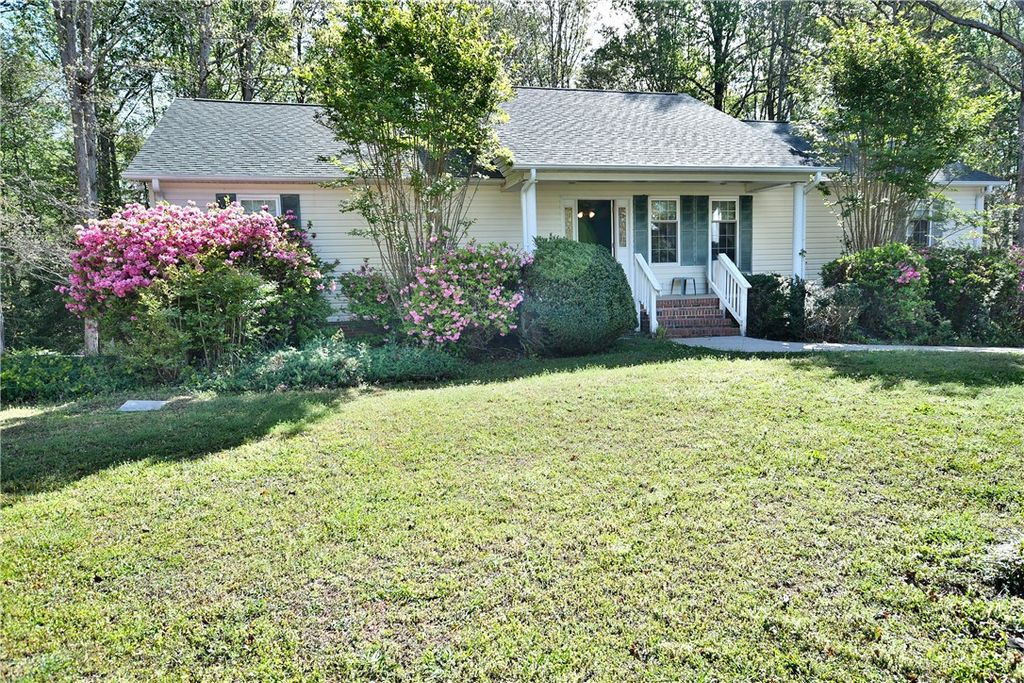 125 Fleetwood Drive, Liberty, SC 29657