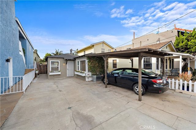 211 20th Street, Newport Beach, CA 92663