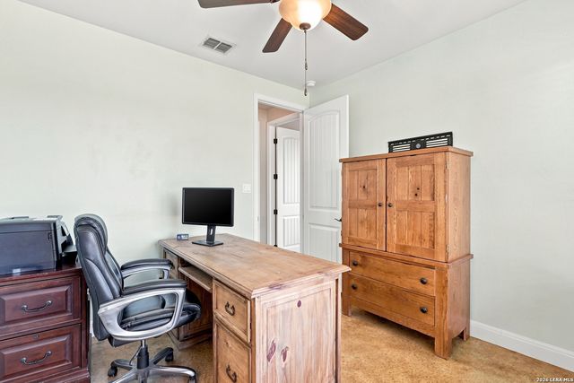 1250 County Road 304, Floresville, TX 78114