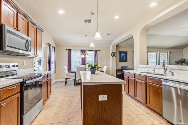 5722 Ginger Rise, San Antonio, TX 78253