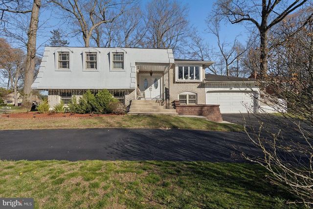 1931 BIRCHWOOD CT, Cherry Hill, NJ 08003