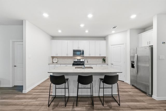 1604 Briar Hunt Drive, Forney, TX 75126