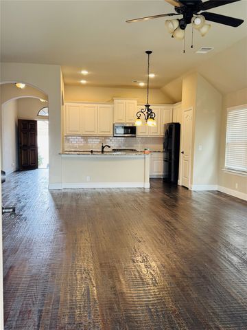 5820 PRIORY Drive, Celina, TX 76227