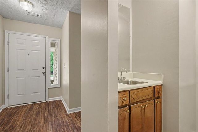 2900 Rosecommons Drive, Hampton, GA 30228