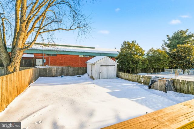 19 FAIRGROUND AVE, Taneytown, MD 21787