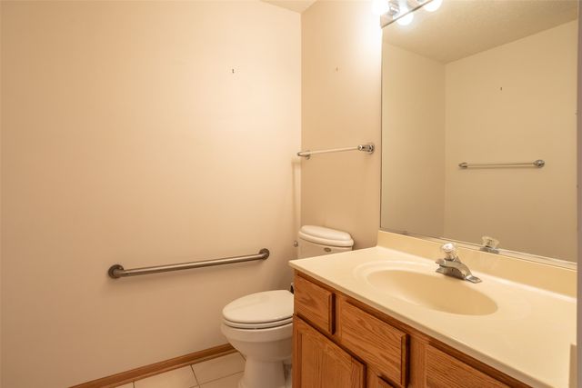 6200 Ep True Parkway 308, West Des Moines, IA 50266