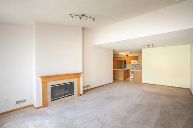 6200 Ep True Parkway 308, West Des Moines, IA 50266