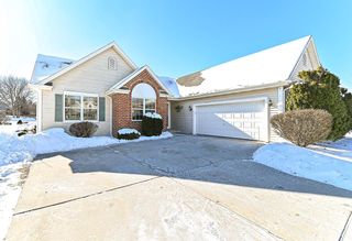 2705 Darrell DRIVE, Waukesha, WI 53188