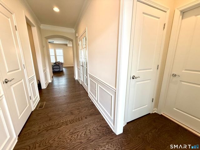 941 Mackenzie Lane 941, Oxford, CT 06478
