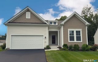 941 Mackenzie Lane 941, Oxford, CT 06478