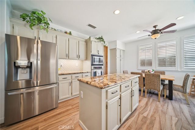 1029 Poppy Tree Place, Simi Valley, CA 93065